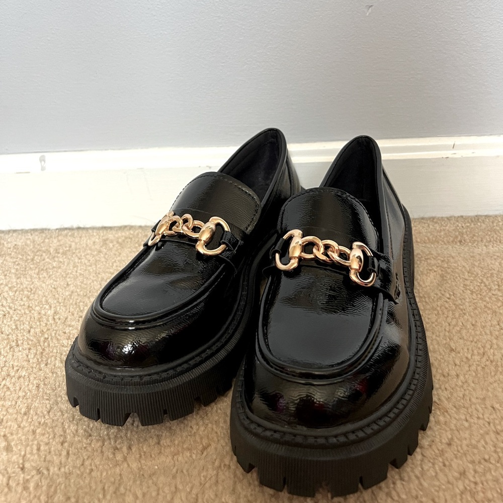 Musk Chunky Sole Loafers with Chain - Size 41